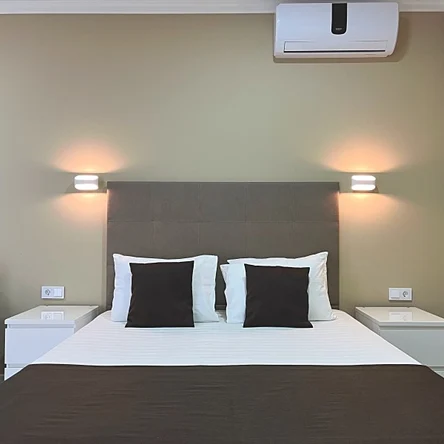 Номер на втором этаже с видом на море №6